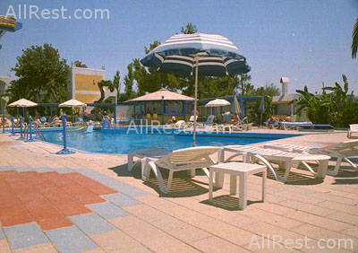 Summer Dream Hotel 10